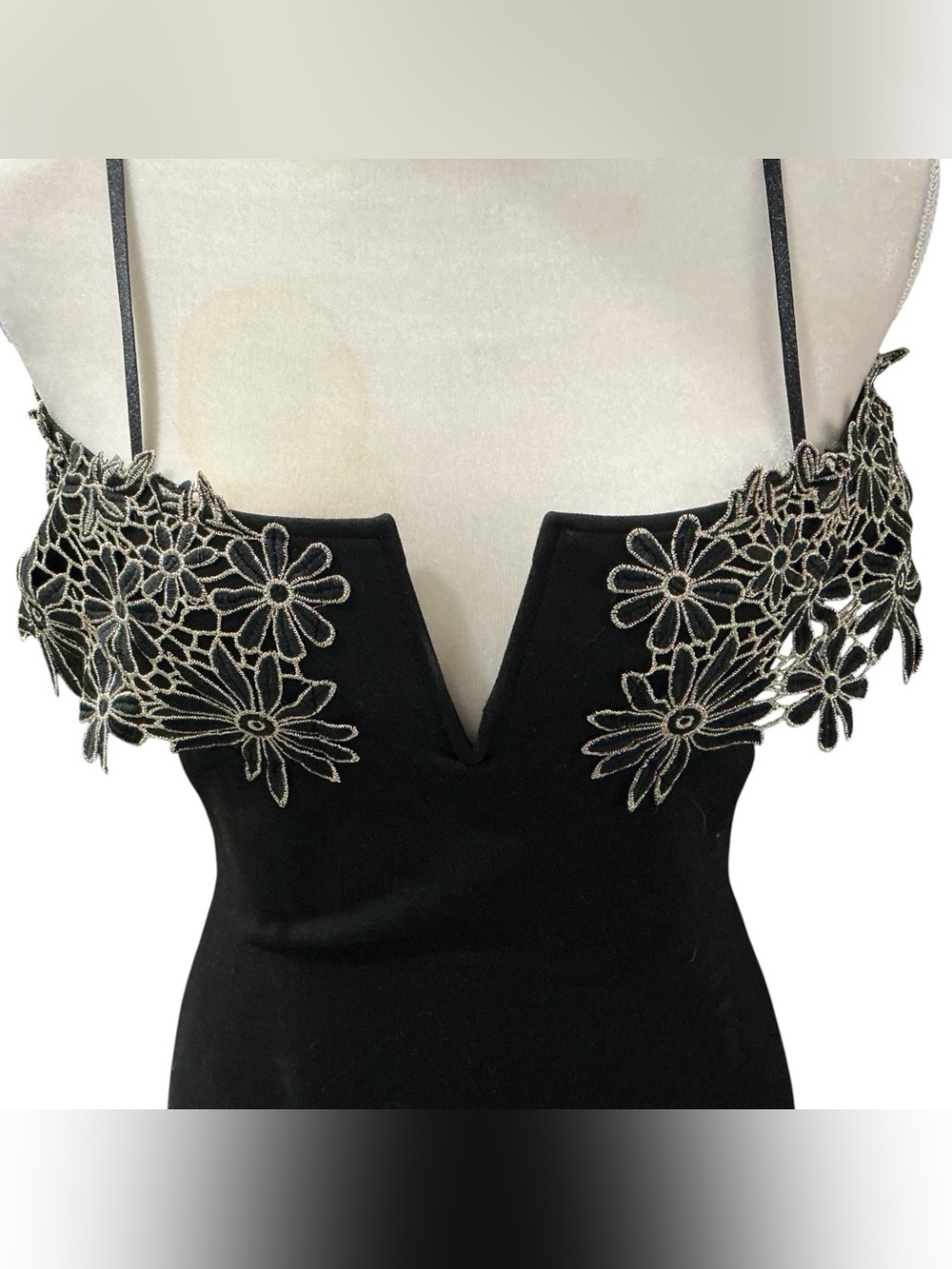 Super Star USA Black Floral Embroidered Bodycon Cocktail Dress – Size Small - Picture 7 of 11